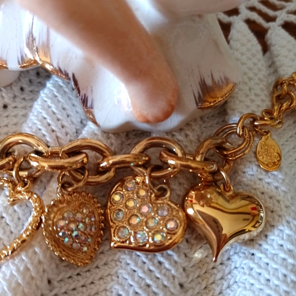 VALENTINE'S GIFT!😍 "KIRKS FOLLY" ALL HEARTS BRACELET WITH LOCKET! - Picture 3 of 14